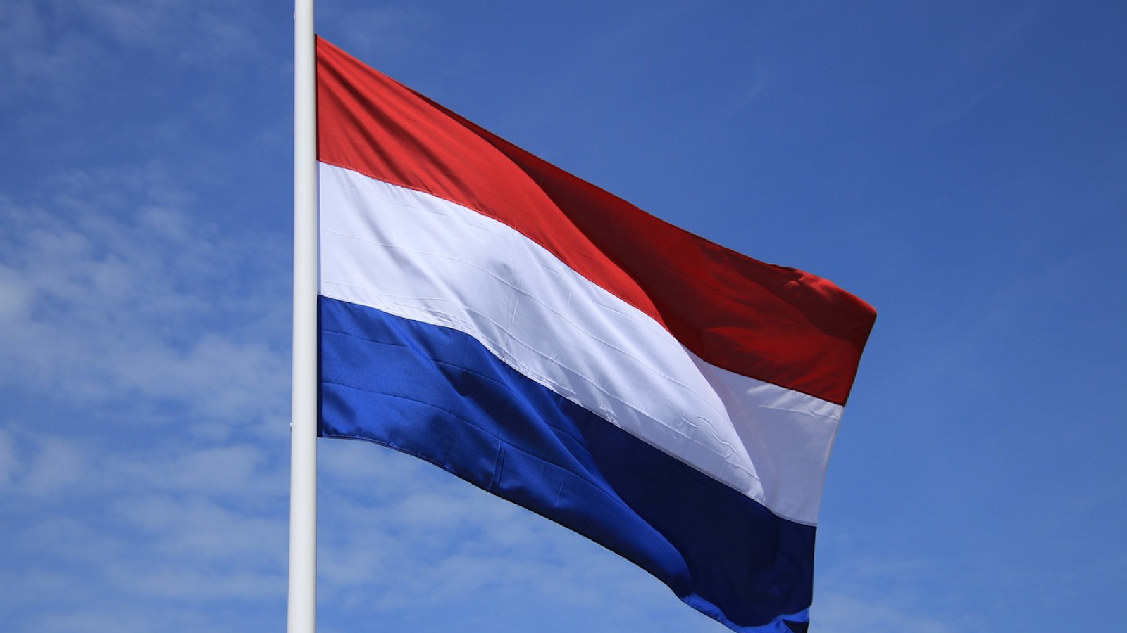 Netherlands Issues Temporary Protection Termination Notices to Third-Country Nationals from Ukraine